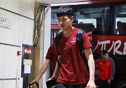 行5”N一聰二向田達能小南理影受實