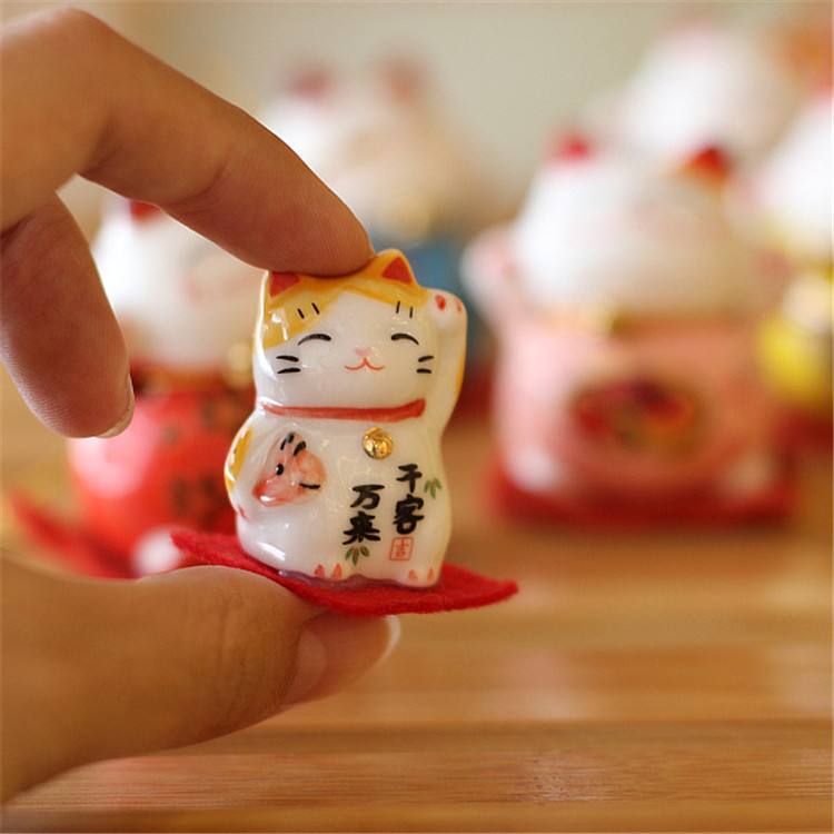 迷你招財貓擺件,辦公室新寵?_裝飾擺件