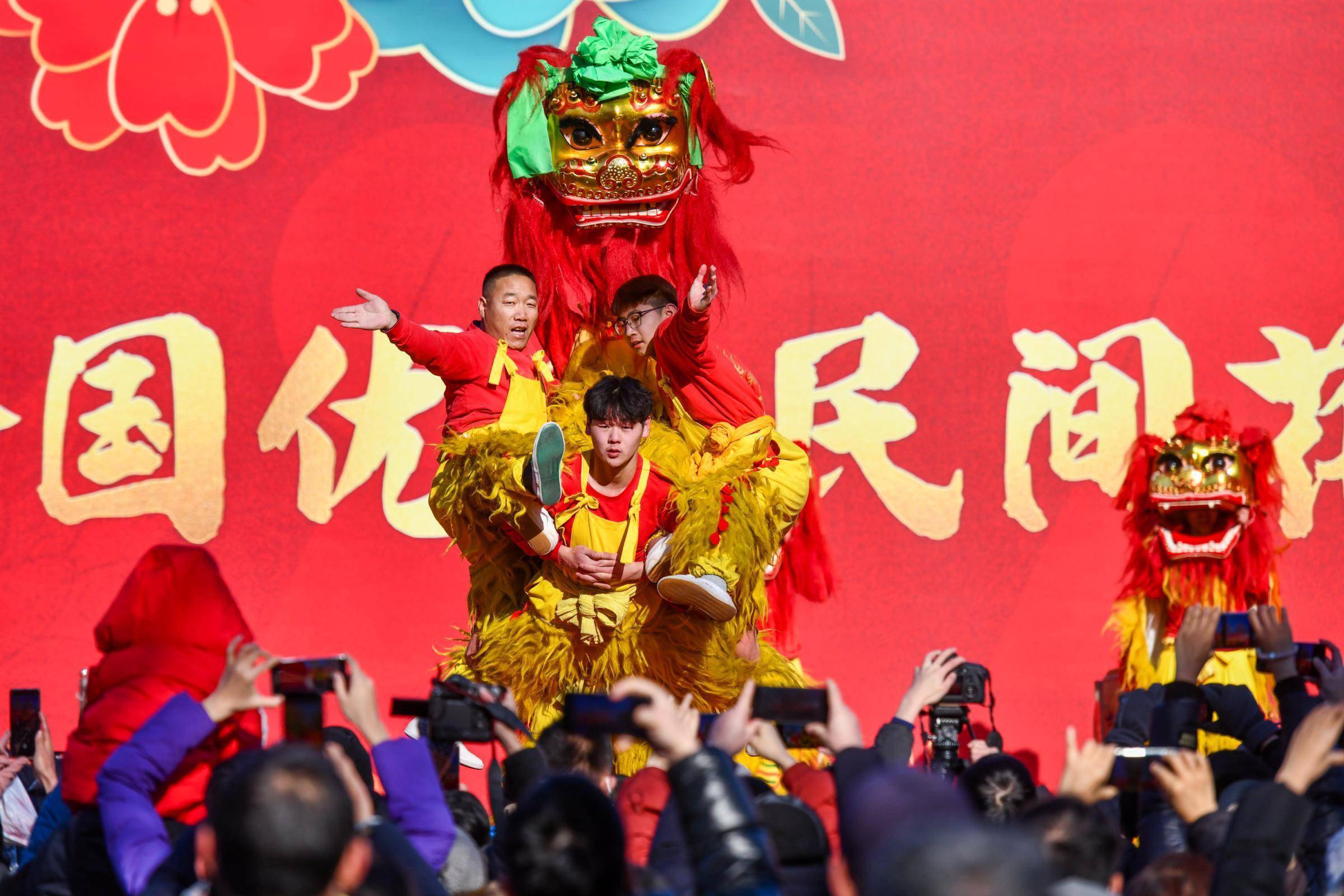 龍?zhí)稄R會(huì):感受不一樣的年味!_國(guó)內(nèi)度假
