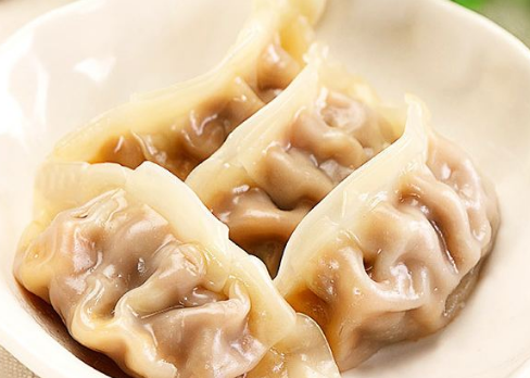 蒸餃酸了……還可以吃嗎,香蔥豬肉蒸餃