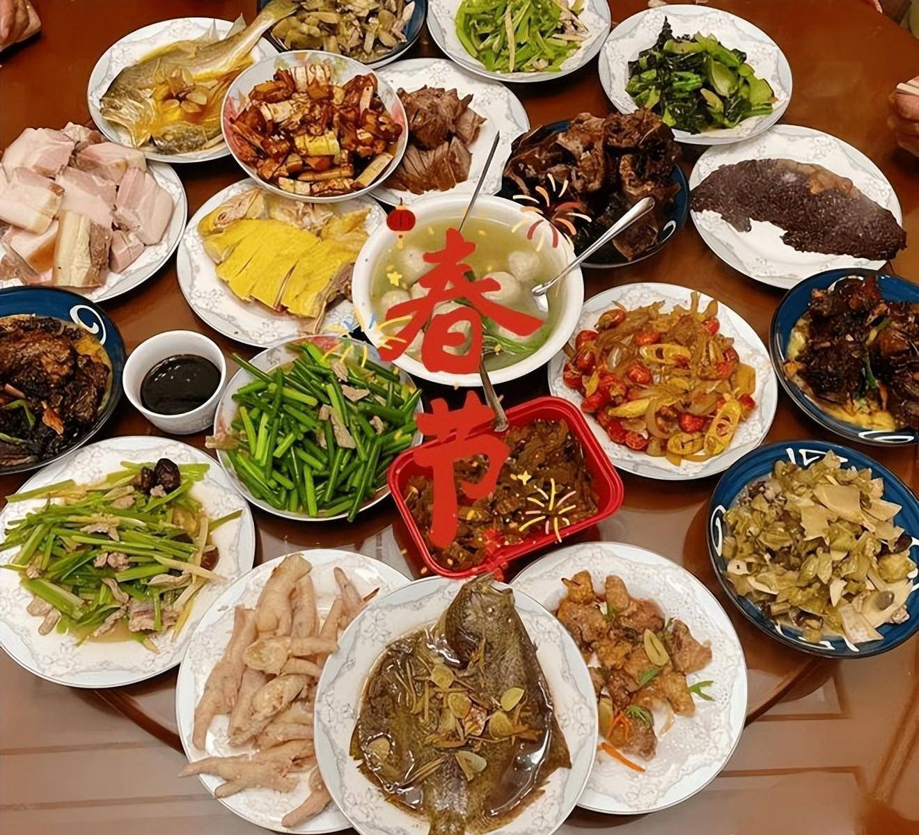 我家的年夜飯由媽媽一手包辦_聚會餐飲