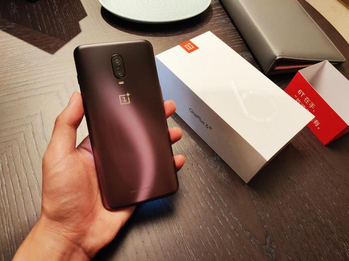 一加6T系統精簡流暢,但也功能欠缺嚴重。頭條