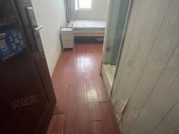 誰知道北京高教大樓二手房出售信息有哪些