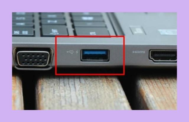 豐收寶的USB插在電腦上面沒有反應時為什么啊?