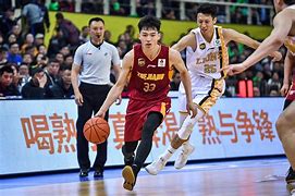 華真真武學比拼,誰略勝高亞男,答案是胡鐵花?