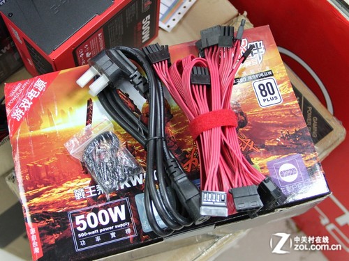 92%優(yōu)秀效率游戲伙伴500W金牌電源評測