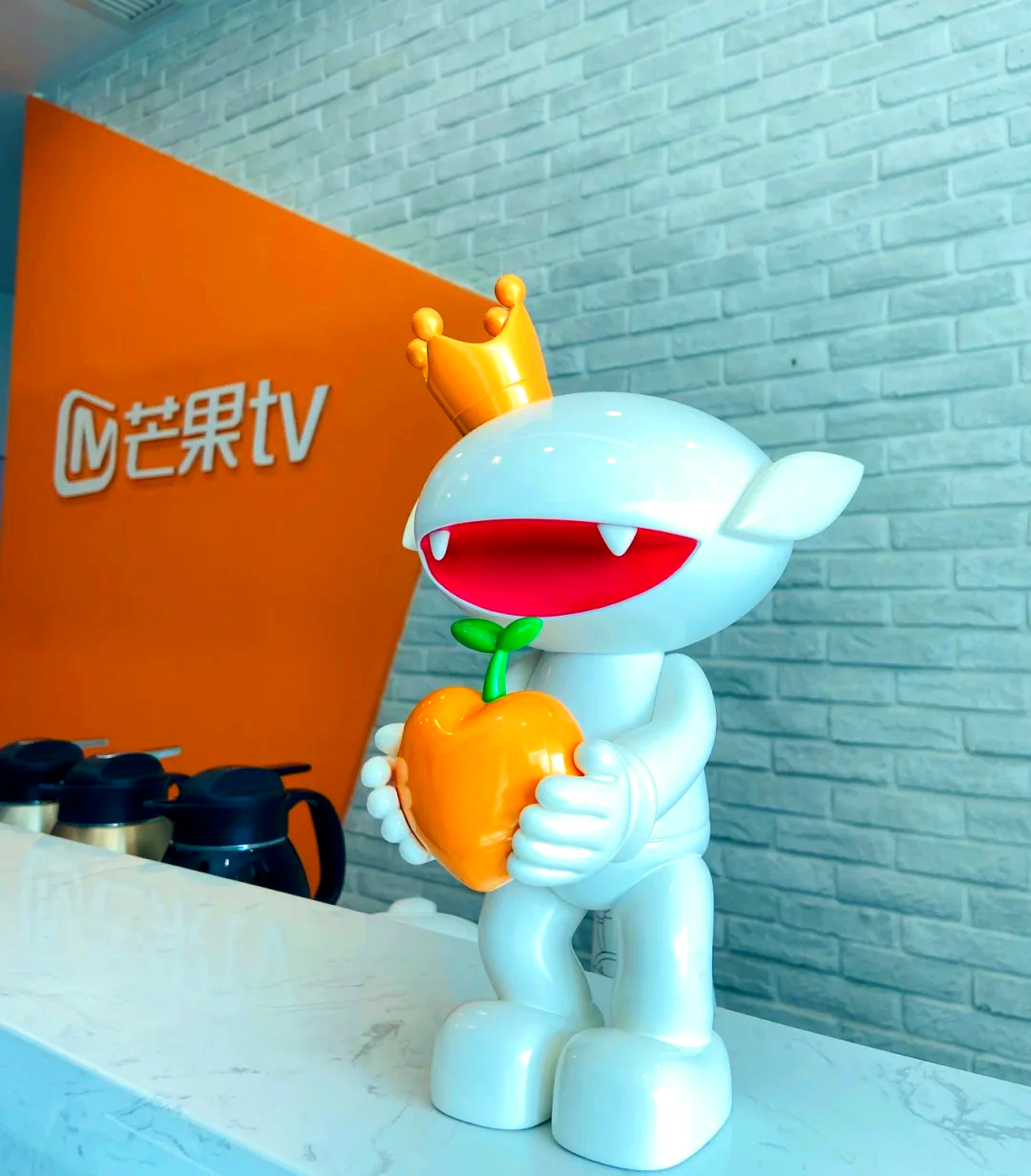芒果TVxMIFON聯名版F1C電視盒子體驗頭條