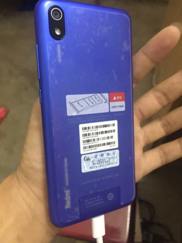現在買紅米5Plus當老人機剛剛好—ZOL好說