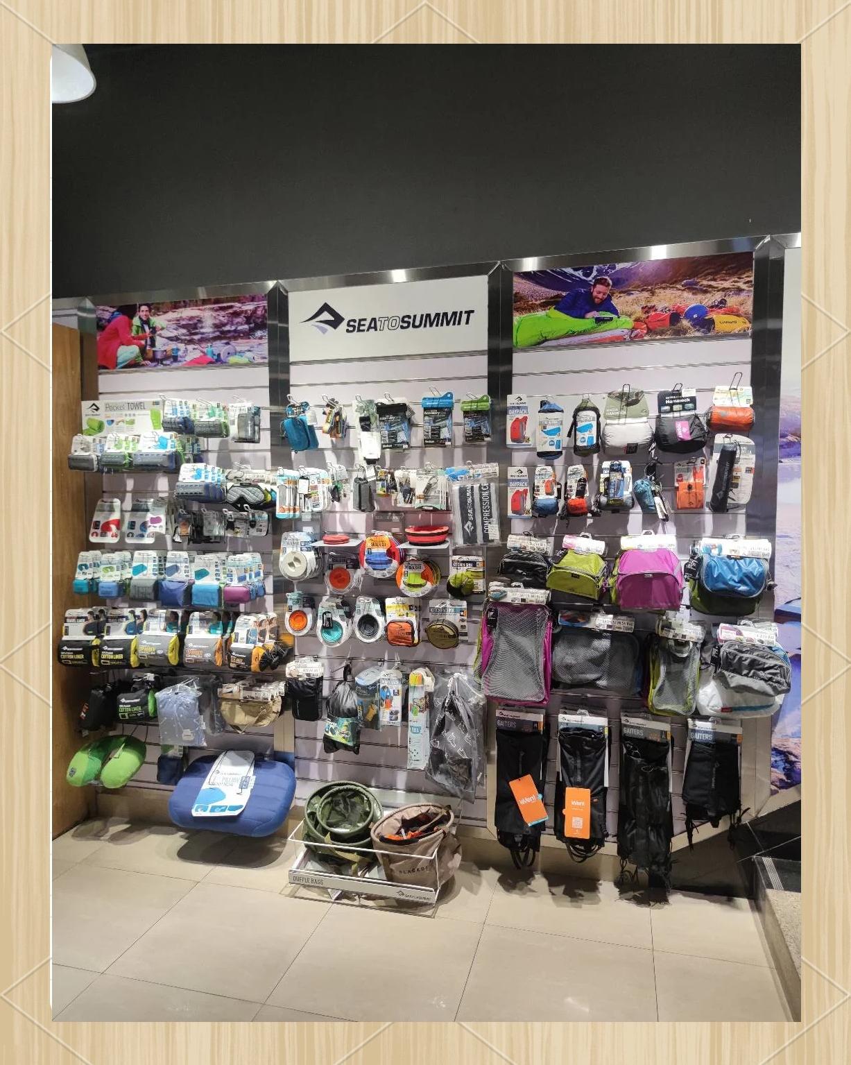 濟南野戰排軍品店:軍品,服飾,靴帽,戶外用品和用具