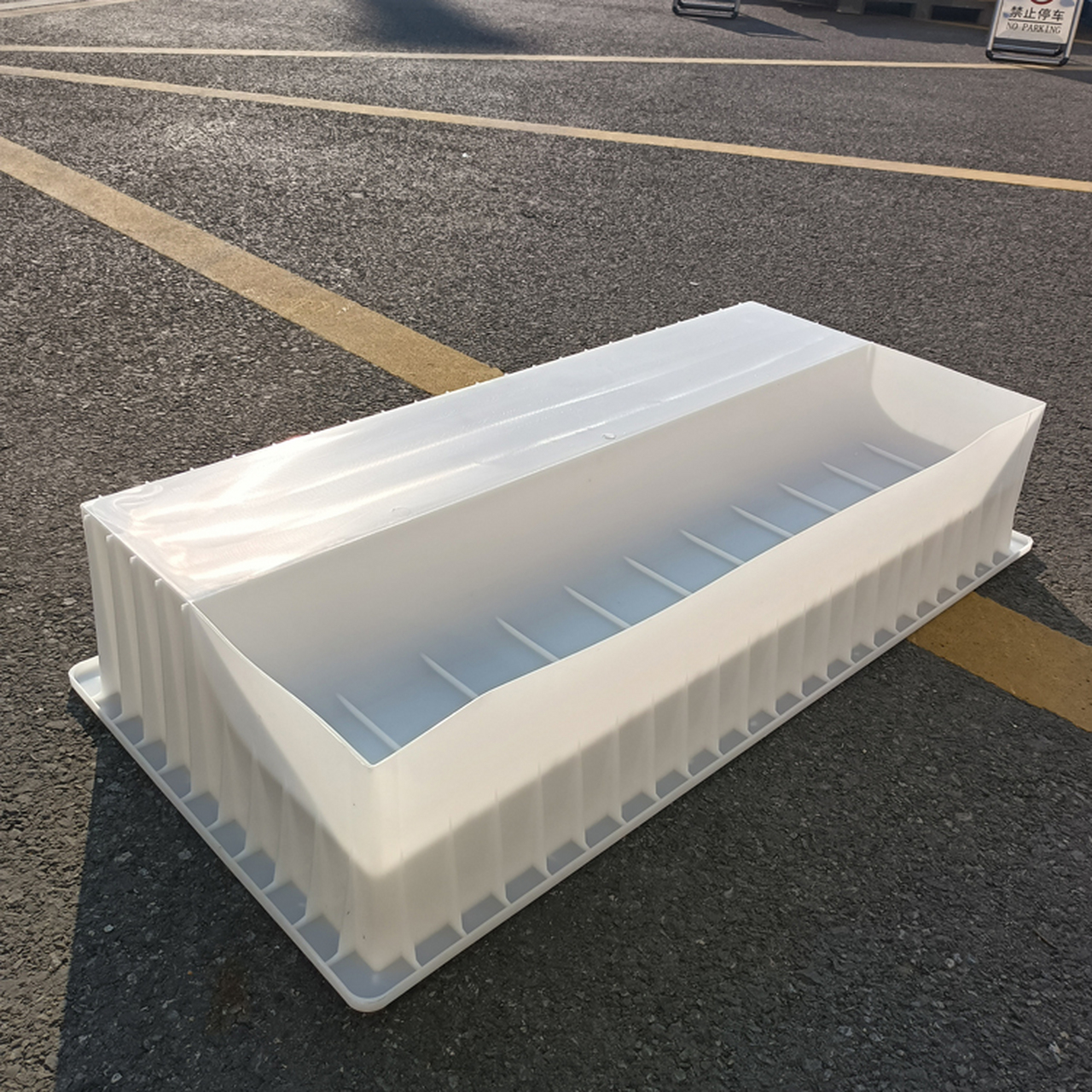 塑料路沿石模具-路沿石模具形狀種類多樣化發展視頻