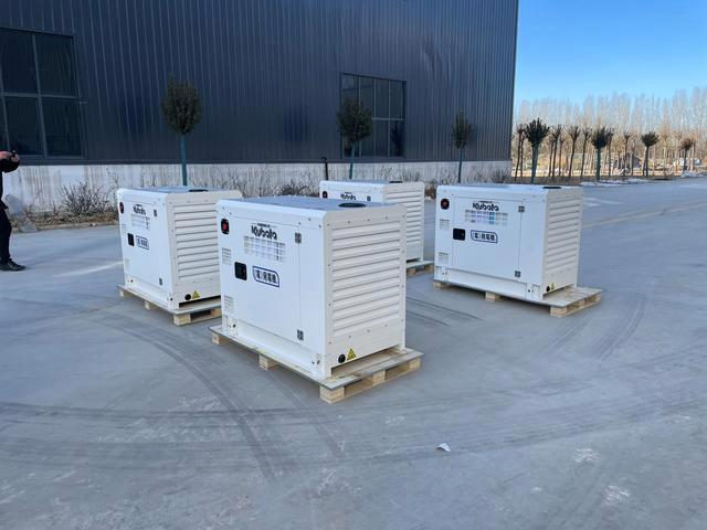 久保田動(dòng)力15kw柴油發(fā)電機(jī)15KVA原裝進(jìn)口發(fā)動(dòng)機(jī)