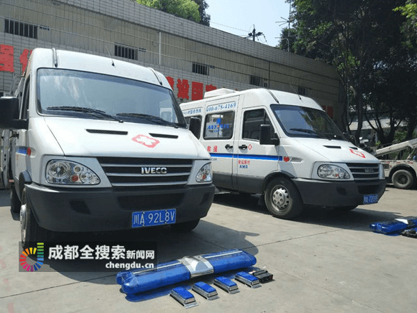 北京出院接送病人專用車-跨省救護車轉運-24小時服務