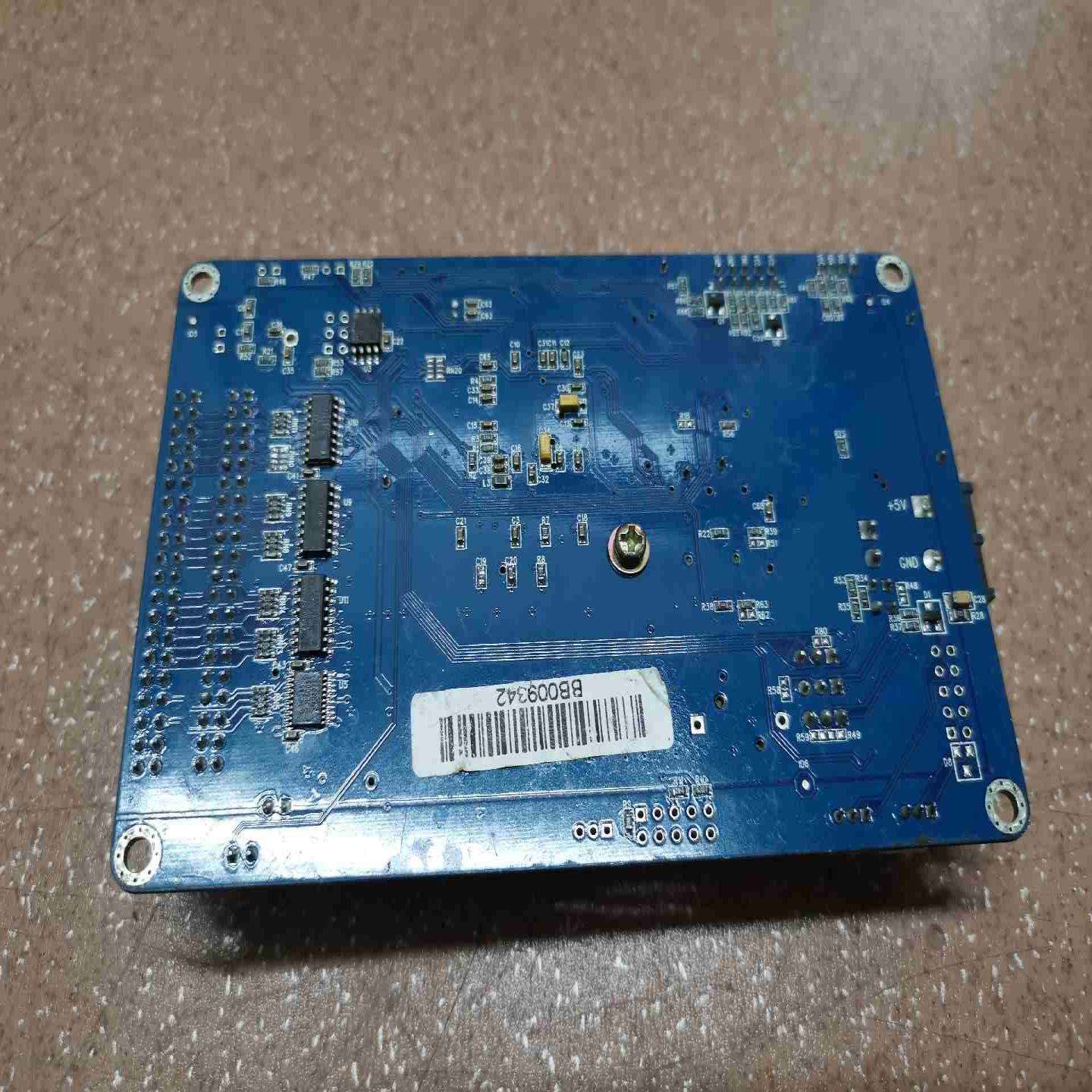 led顯示屏廣告屏手機(jī)WIFI無線控制卡ZH-W0中航無線wifi控制卡