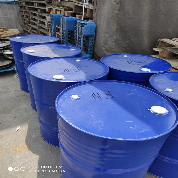 國產99%含量工業級正庚烷世紀通達137kg/桶