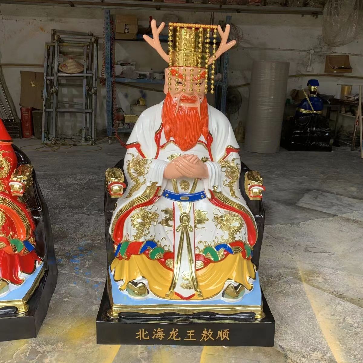 龍?zhí)有↓埮芟颀埻觚埬干裣袼暮｝埻跎裣袼聫R神像定制視頻