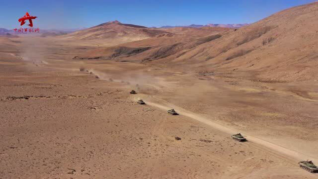 高寒山地500米越野障礙綜合鐵絲網高低平行杠視頻