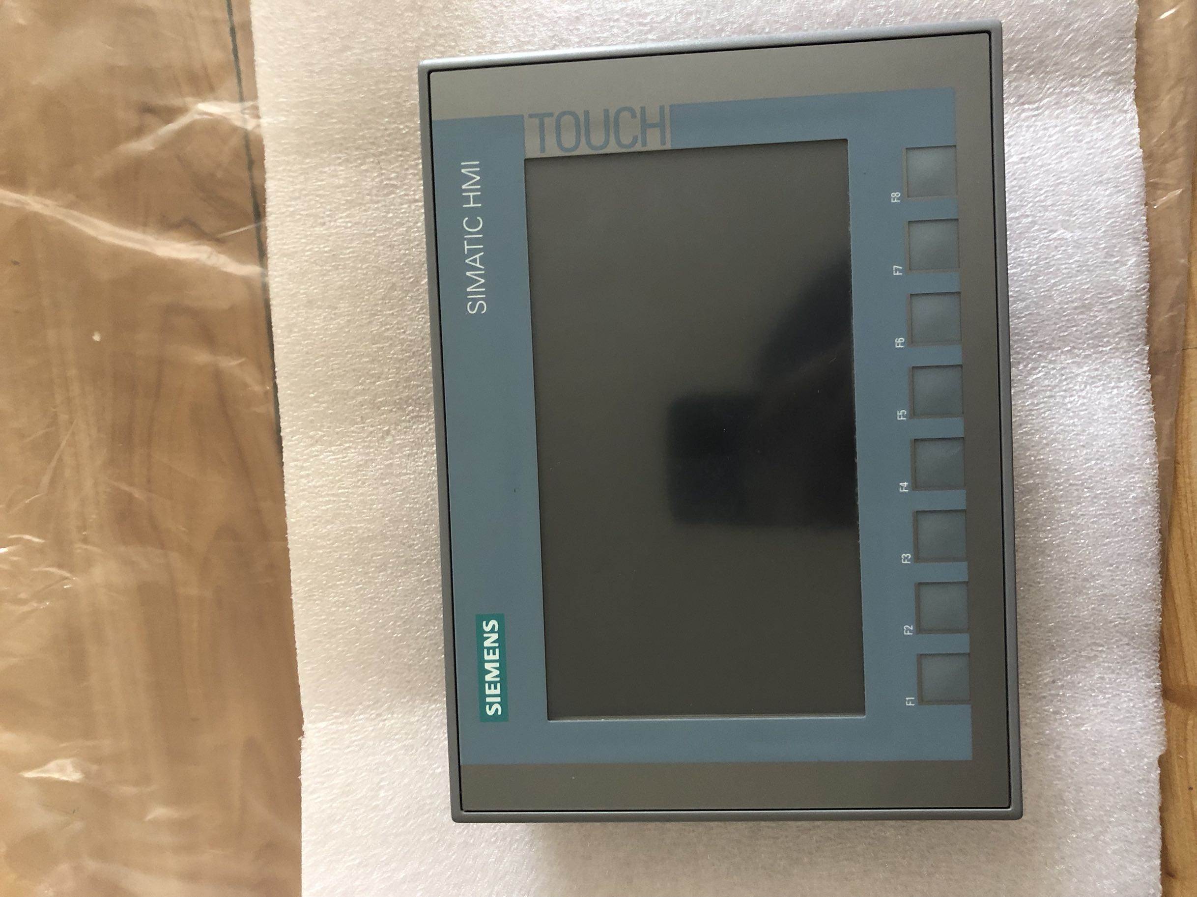 西門子精簡面板KTP700
