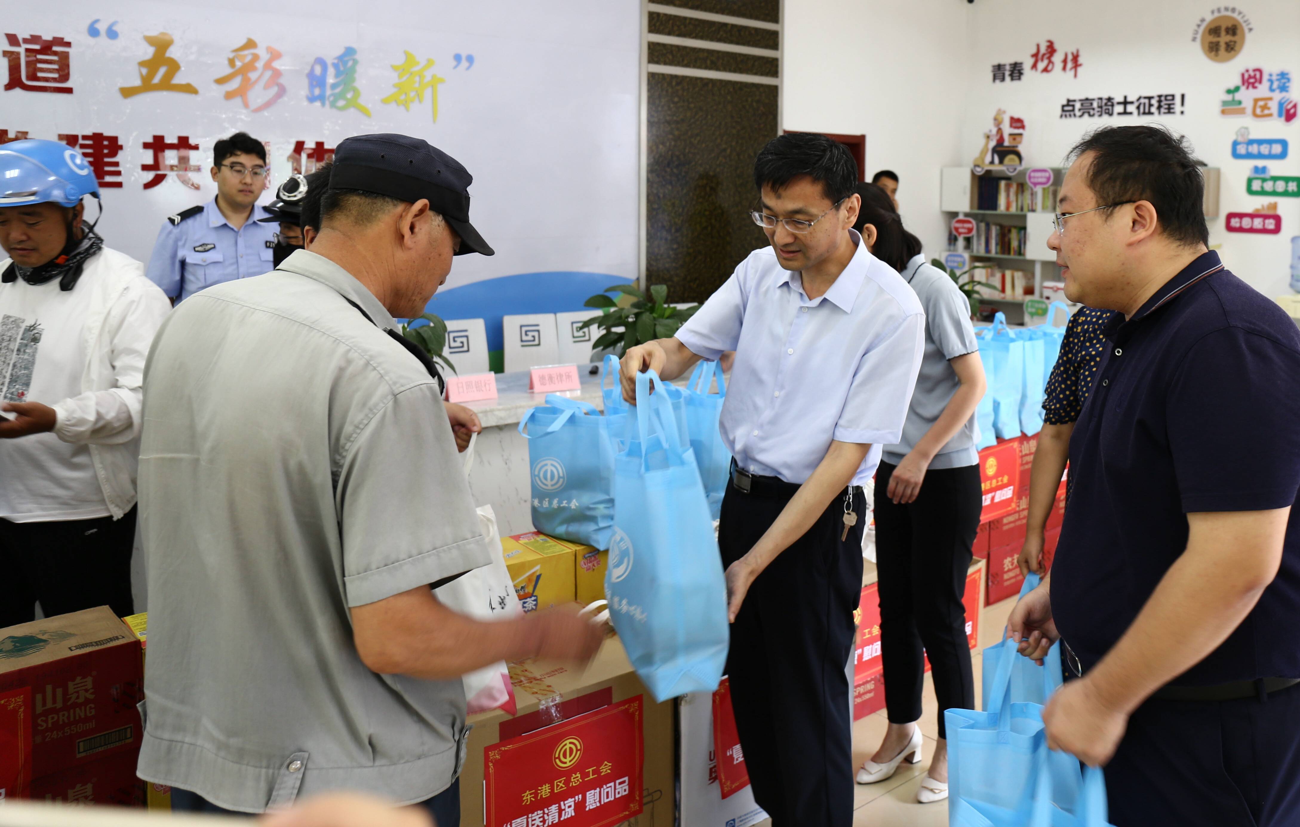 日照市東港區(qū)日照街道辦事處:負(fù)責(zé)轄區(qū)內(nèi)的行政事務(wù)管理