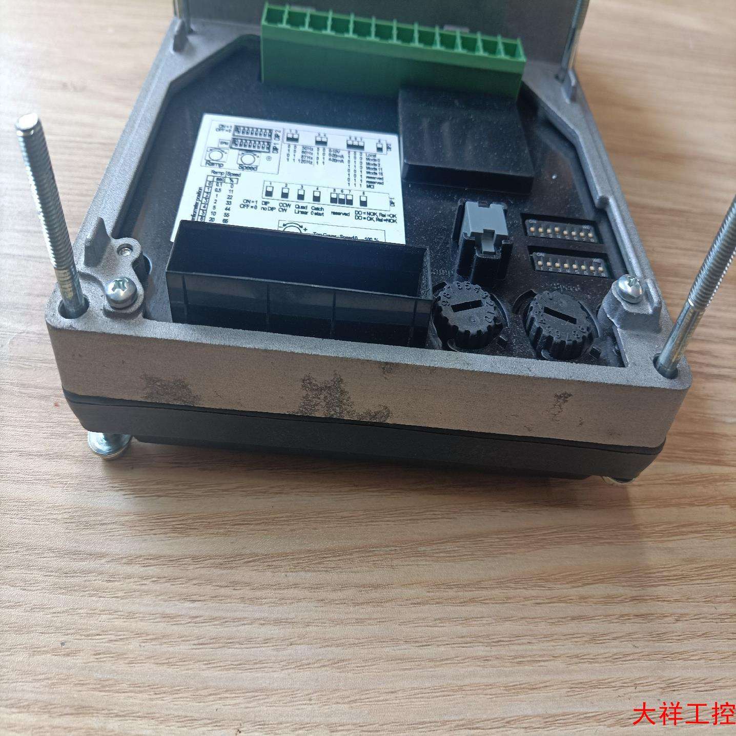 德國倫茨LENZE變頻器840094008200等系列