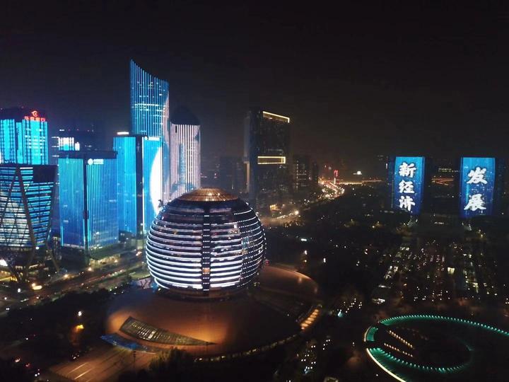 杭州錢江新城戶外led廣告投放折扣,杭州戶外地標led廣告價格視頻