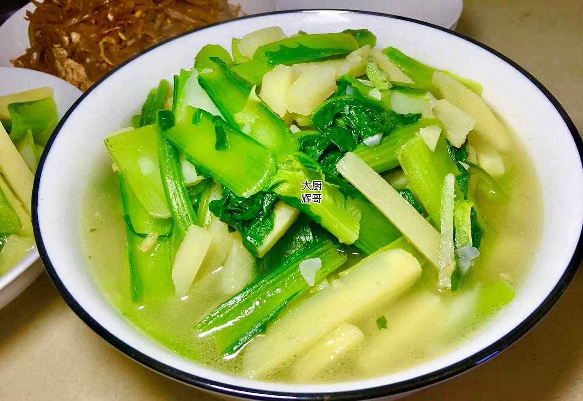 制作白菜燉土豆的方法視頻