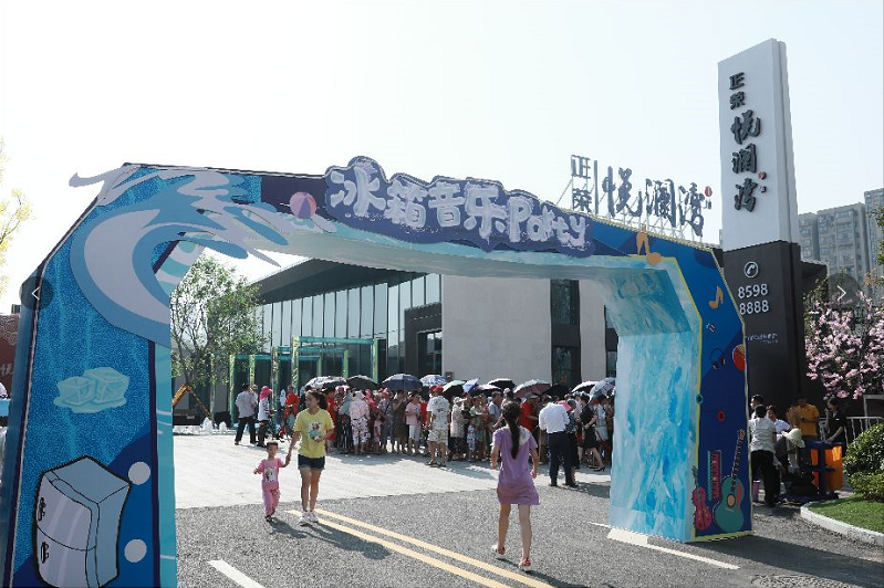 萬人空巷形容什么意思