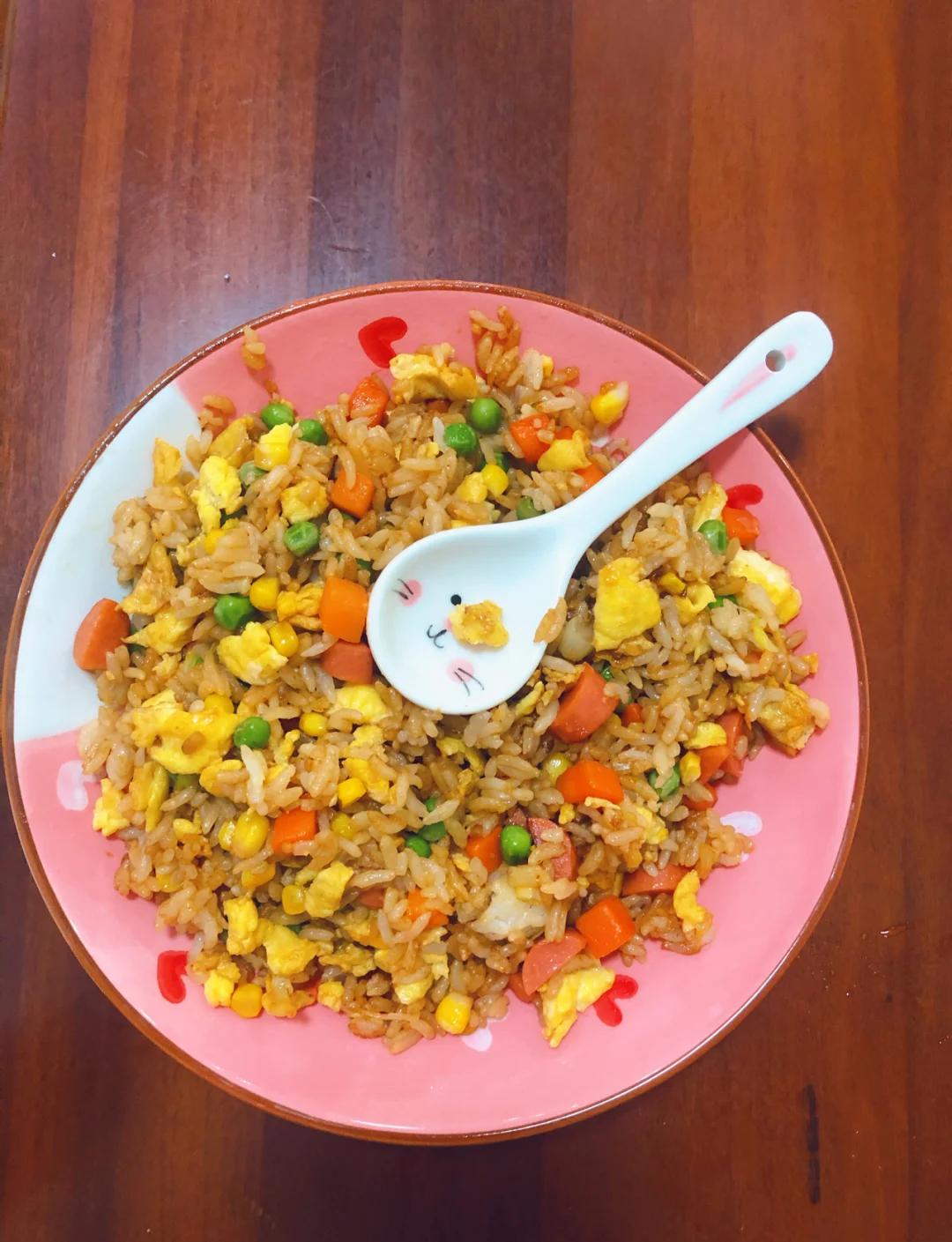 醬油炒飯雞蛋