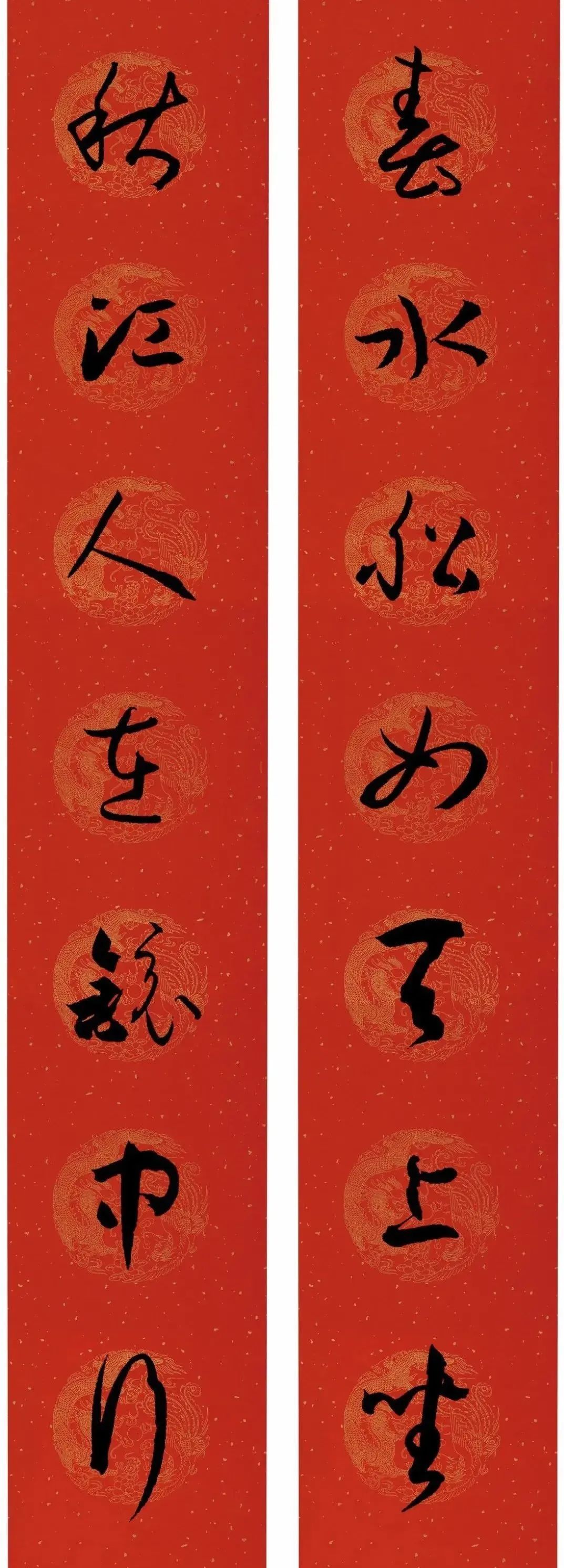 對聯(lián)的上聯(lián)在左側(cè)還是右側(cè)